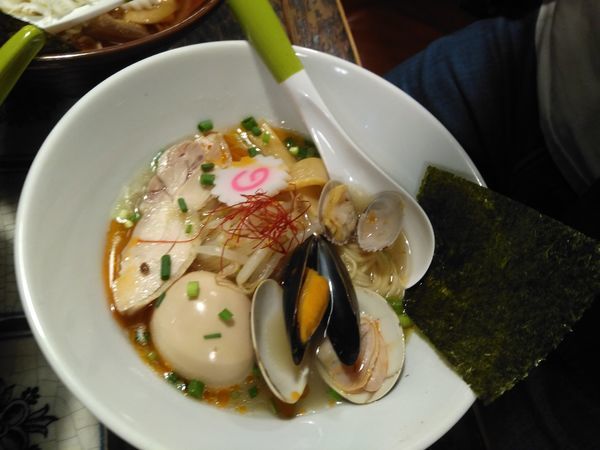 「貝だし塩らぁ麺」@麺処いっ歩の写真