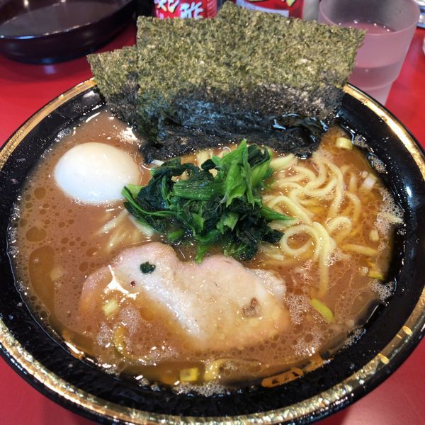 「ラーメン中盛り+味玉」@環2家の写真