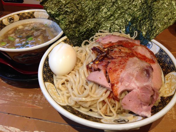 「すごい煮干しつけ麺＋特製」@ラーメン凪 下北沢店の写真