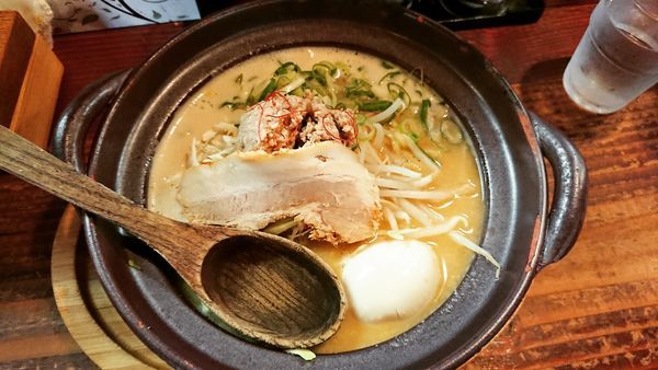 「土鍋味噌豚骨(こってり) 780円」@たけさんの写真