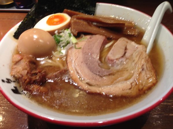 「よし丸ラーメン＋味玉」@らーめん よし丸の写真