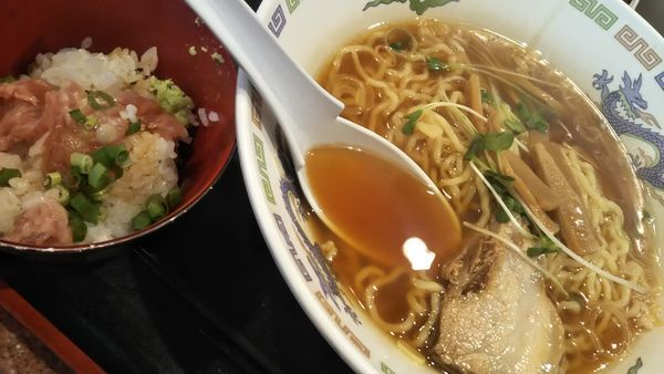 「ネギトロ丼セット(500円)」@ラーメン王の写真