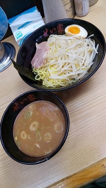 「つけ麺（味噌）５００円」@せい家 上板橋店の写真