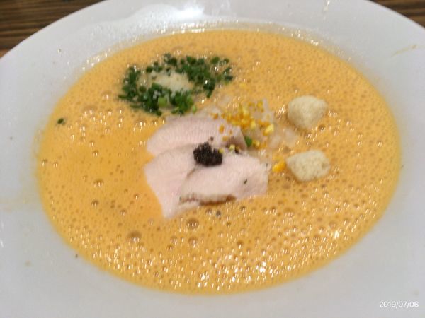 「オマール海老湯」@麺屋はやぶさの写真