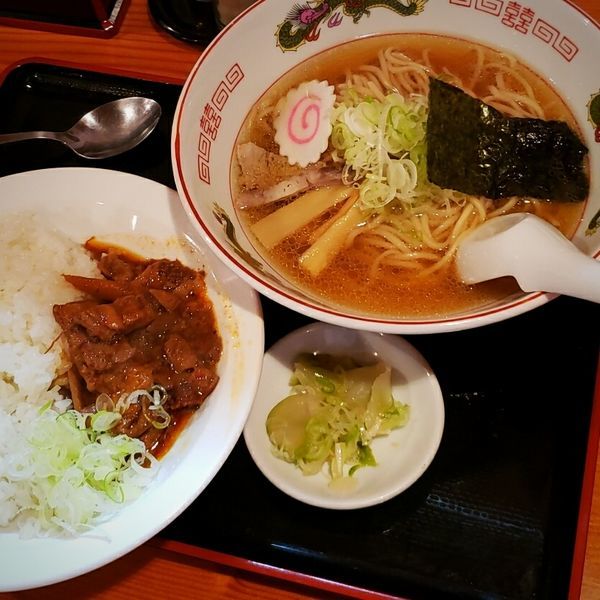 「牛もつ煮こみライスと特中華そばのセット １０３０円」@煮込み食堂 まるしばの写真