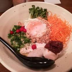 鶏香露麺(辛味噌)