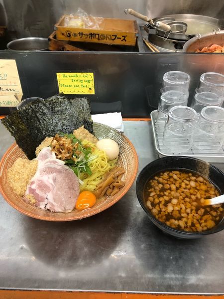 「赤海老出汁つけそば大盛り＋ホタテディップ×3」@覆麺 智の写真