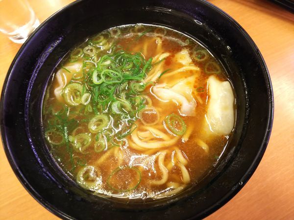 「濃厚えび味噌ワンタンメン　330円（外税）」@スシロー 柏店の写真