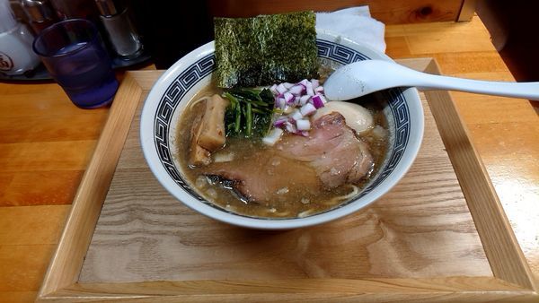 「煮玉子煮干しそば」@らーめん酒場 麺屋 龍月の写真