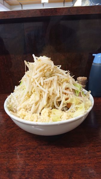 「令和元年・7・9小ラーメン(ニンニク、ヤサイマシマシ))」@ラーメン二郎 めじろ台店の写真
