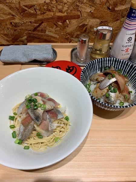 「いわしそば」@寿製麺 よしかわ 西台駅前店の写真