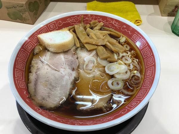 「中華そばしょうゆ大」@泉一 遠藤の写真