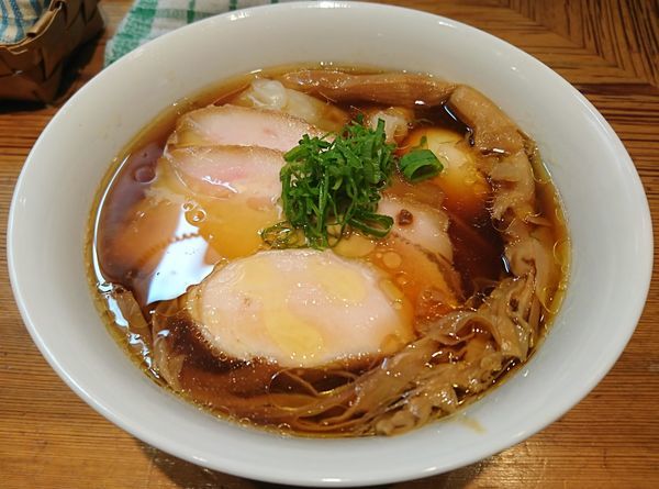 「特製醤油ラーメン(1100円)」@ラーメン屋 トイ・ボックスの写真