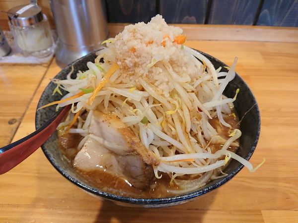 「豚そば 大盛 850円」@麺屋くぼたの写真