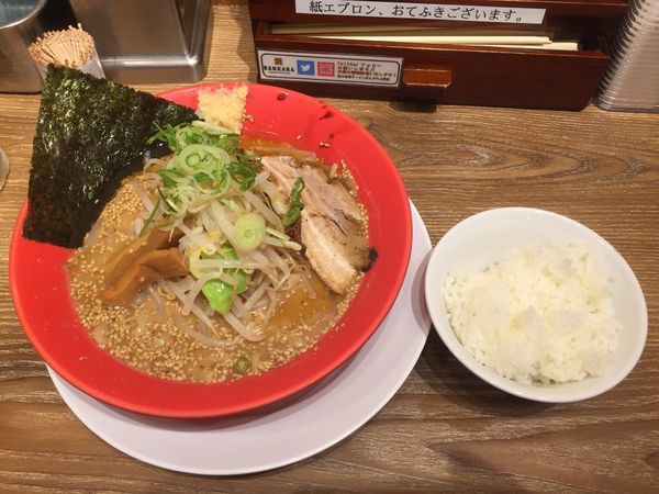 「冷し味噌＋サービスライス」@旭川味噌ラーメン ばんから 上野店の写真