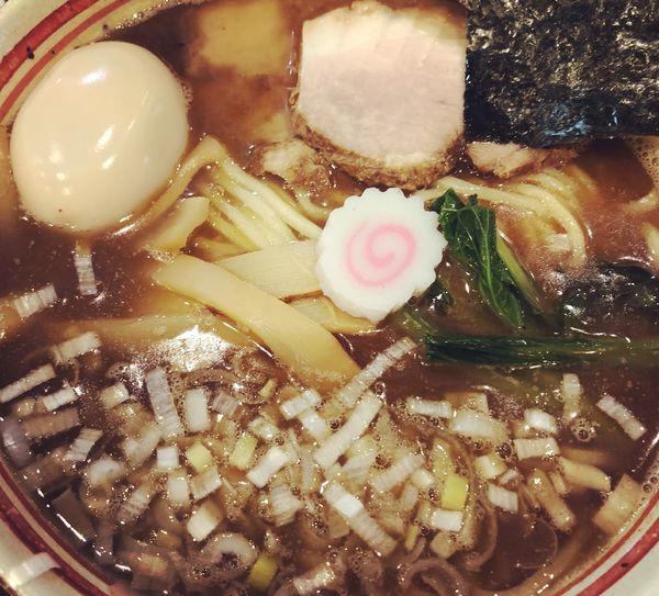 「ラーメン(中) ＋味玉」@人形町 兎屋の写真