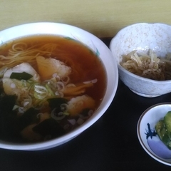 よろず食堂の画像