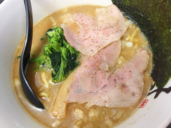 「芳醇煮干しらーめん」@芳醇煮干 麺屋 樹の写真