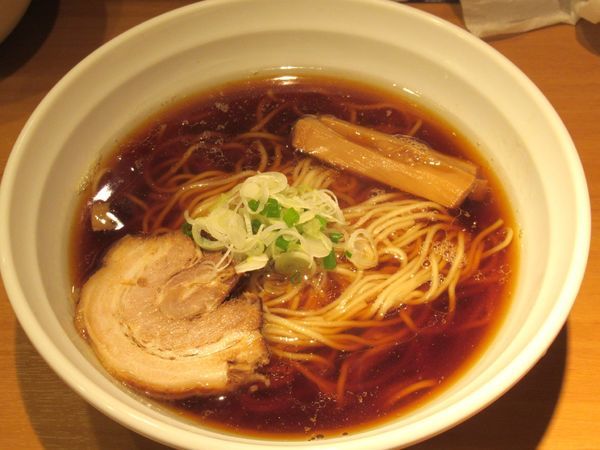 「らーめん（800円）」@らーめん よっちゃんの写真