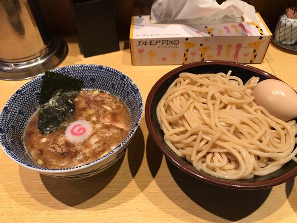 「辛つけめん＋味玉」@くり山の写真