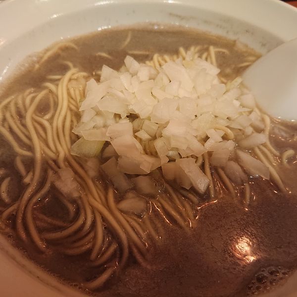 「煮干しソバ850円他」@麺処 にぼし香 横浜店の写真