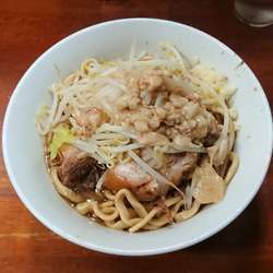 小ラーメン 野菜少な目ニンニクアブラ