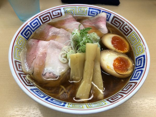 「特製昔ながらのらーめん ＋ 大盛」@煮干鰮らーめん 圓の写真