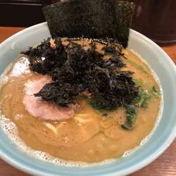 ラーメン800+岩海苔100