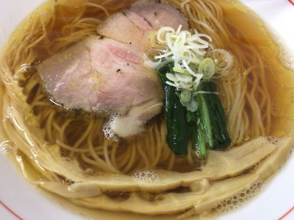 「白だし醤油ら〜めん」@ら〜麺 安至の写真