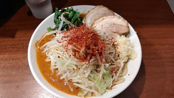 「味噌ラーメン+ほうれん草」@麺屋 づかちゃんの写真