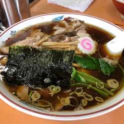 青島チャーシュー麺 大盛 950円