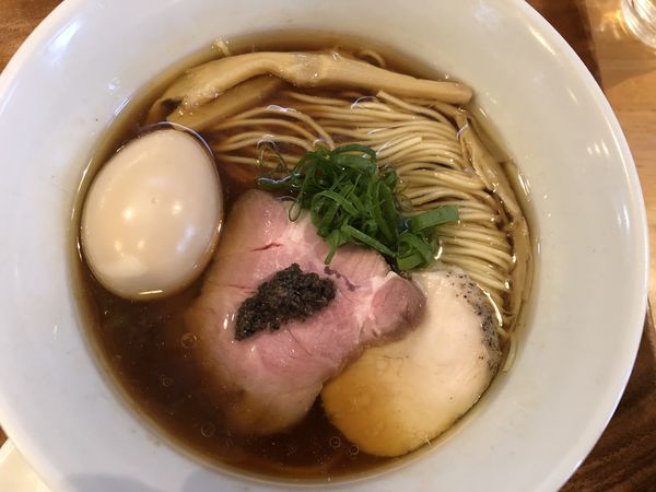 「ポルチーニ醤油らぁ麺＋味玉」@入鹿（IRUCA）-Tokyo-の写真