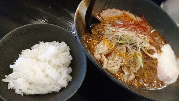 「麻婆まぜそば(大盛)ライス付」@麻婆まぜそば 麻ぜろうの写真