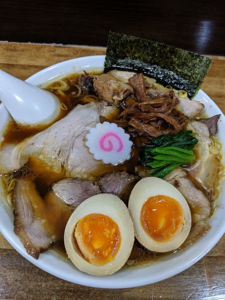 「醤油チャーシュー＋味玉」@オランダ軒の写真