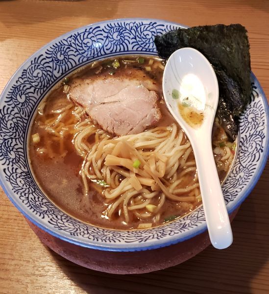 「醤油淡麗」@秋刀魚中華そば 生粋の写真