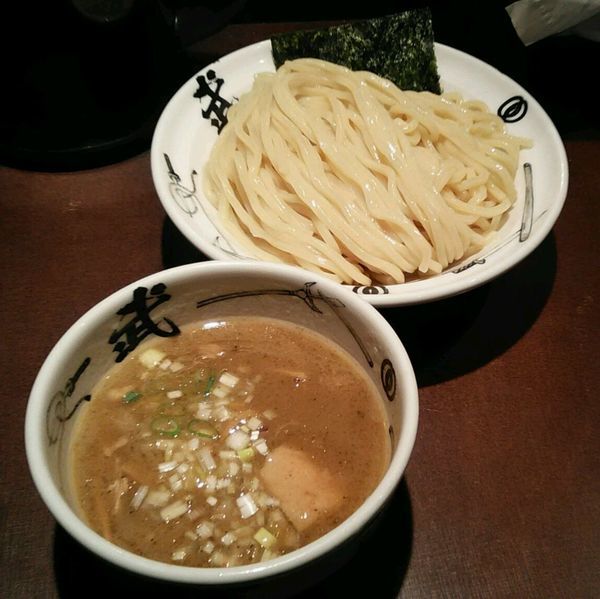 「濃厚つけ麺 930えん 大盛まで同値段」@麺屋武蔵 武仁の写真
