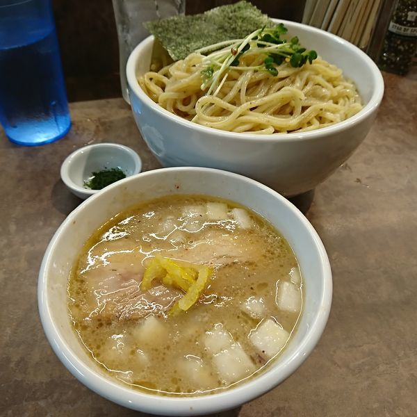 「濃厚ホタテつけそば 950えん(大盛サービス)」@NOODLE VOICEの写真