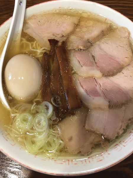 「中華そば＋焼豚＋味玉」@中華そば さとう 大船店の写真