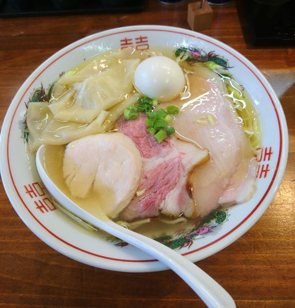 「特選塩らーめん大盛 煮玉子」@塩らーめん 千茶屋の写真