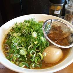 チャーシュー麺+味玉＋九条ネギ