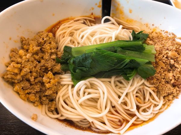 「汁無し坦々麺」@中国家庭料理 楊 十条店の写真