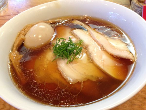 「特製醤油ラーメン」@ラーメン屋 トイ・ボックスの写真