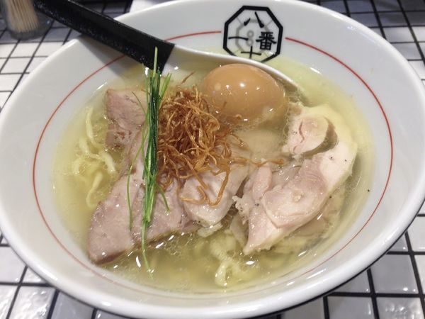 「特製うま味塩そば」@81番の写真