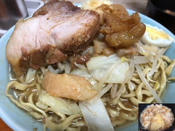 「富士丸ラーメン＋ブタカス入りアブラ＋ニンニク」@ラーメン富士丸 西新井大師店の写真