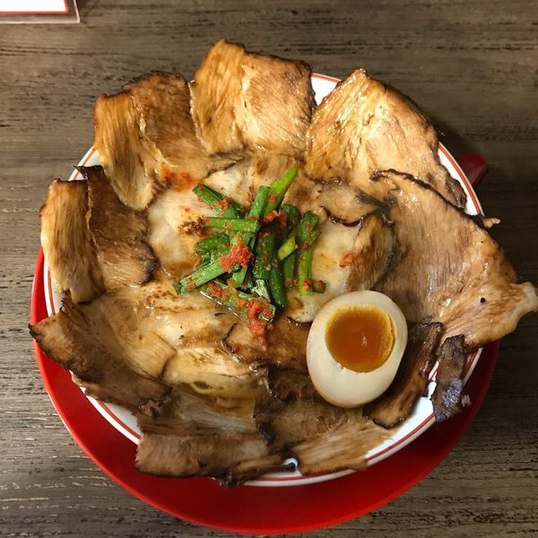 「肉増しラーメン【数量限定】」@焼豚ラーメン 弥太郎 豊川本店の写真