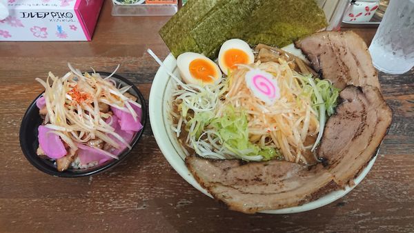 「ネギラーメン 900円 + まかないチャーシュー丼 280円」@麺屋こうきの写真