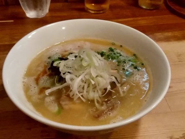 「醤油らあめん(並盛・110g)730円」@らーめんや なかじゅう亭 高崎市通町本店の写真