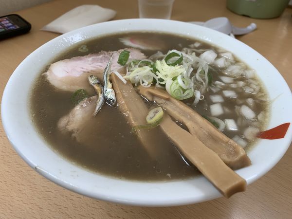 「煮干しラーメン(濃いめ)」@麺処にっ田屋の写真