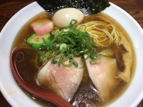 「くん玉醤油らあ麺850円」@麺場らせん -RASEN-の写真