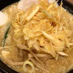 味噌ラーメン ぎたぎた 辛ネギ